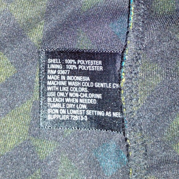 Worthington Geometric Ladies Sleeveless Top - Picture 9 of 9